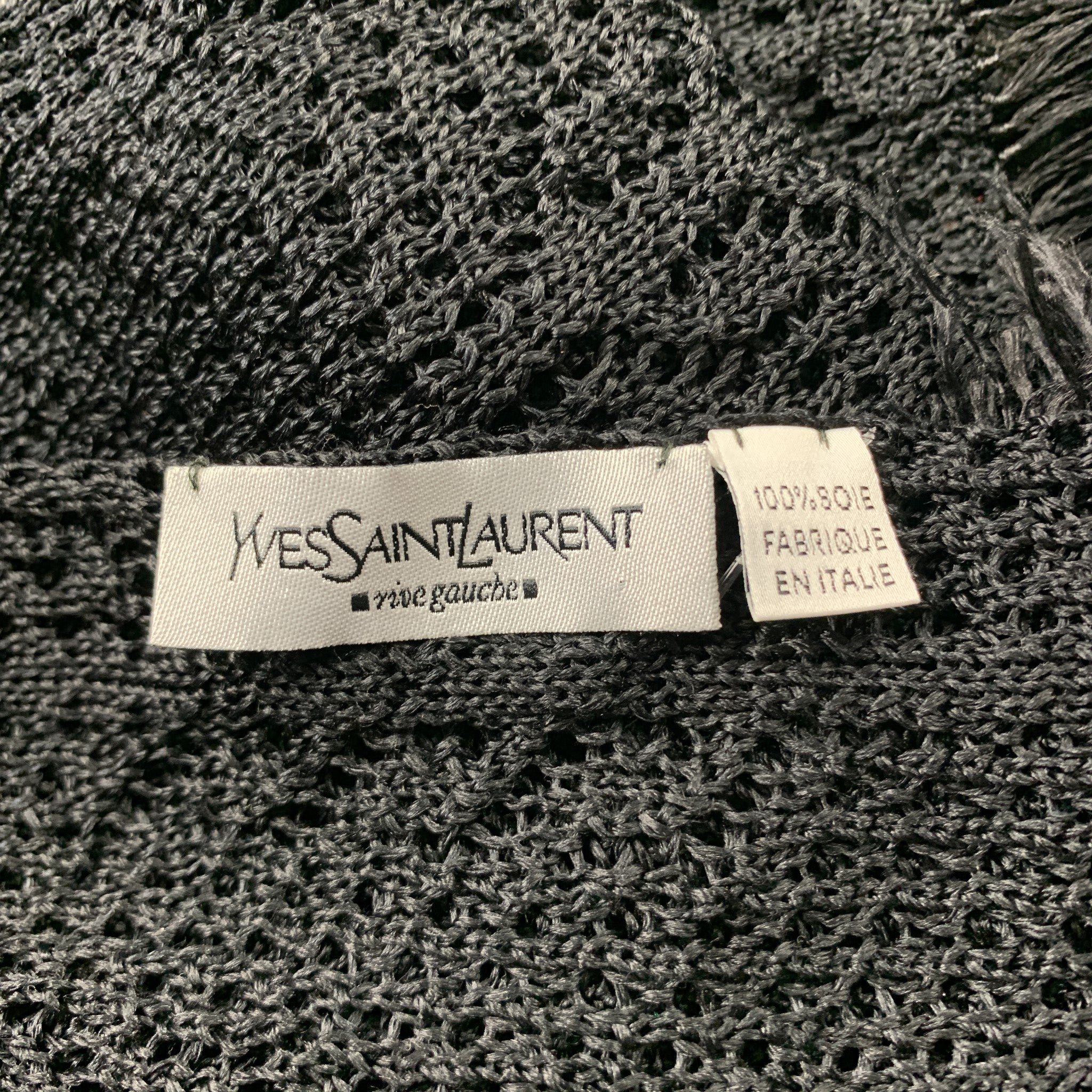 【送料&関税込】Saint Laurent Logo Plaque Fringed Scarf Saint Laurent Logo Plaque Fringed Scarf | italist