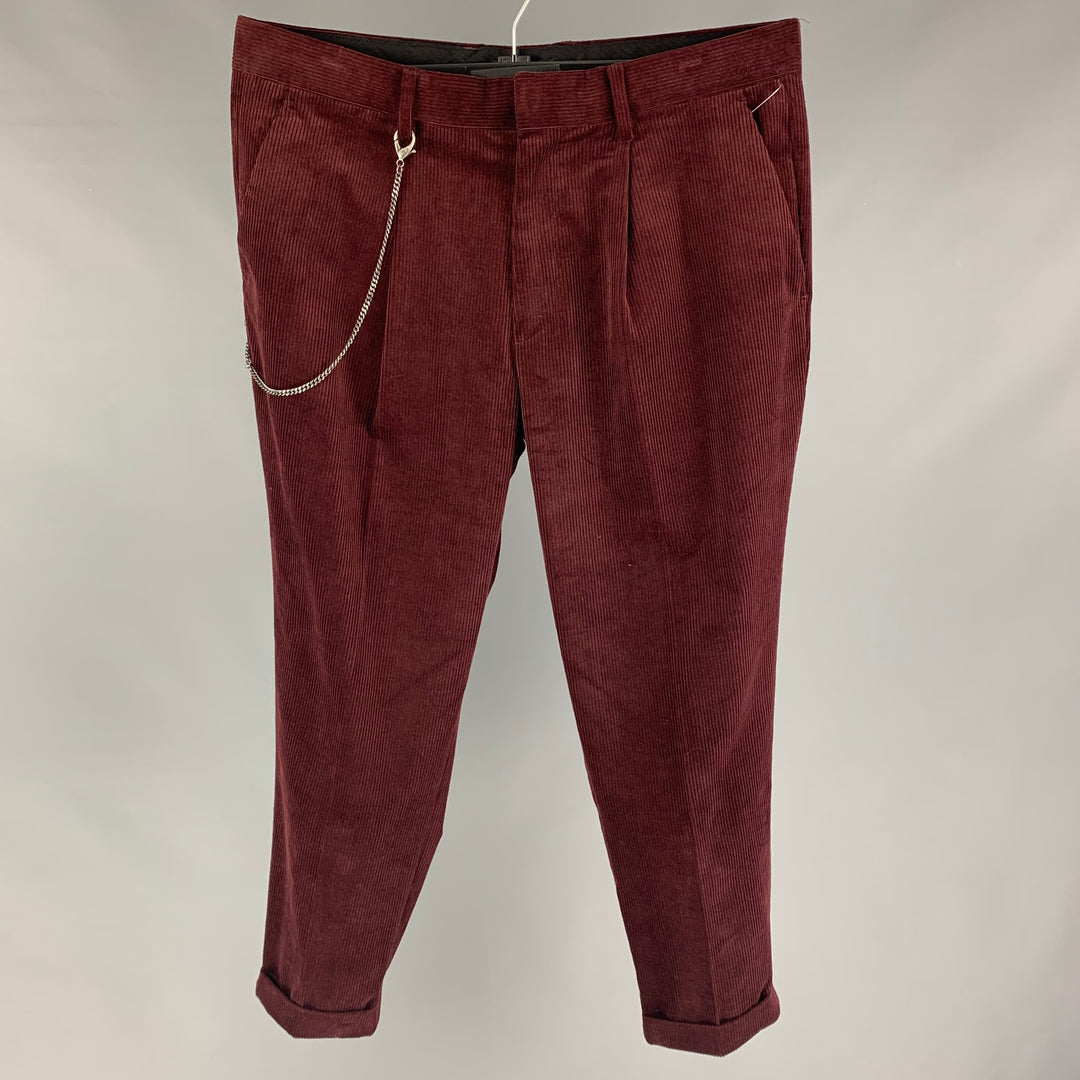 THE KOOPLES Size 34 Burgundy Corduroy Cotton Dress Pants Sui Generis Designer Consignment THE KOOPLES Size 34 Burgundy Corduroy Cotton Dress Pants Sui Generis Designer Consignment