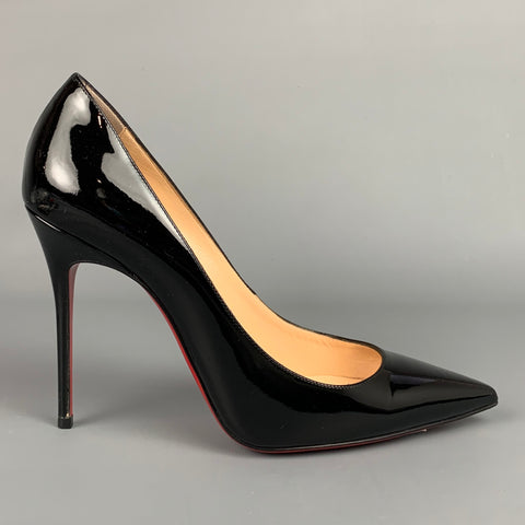 CHRISTIAN LOUBOUTIN Escote 554 Talla 8 Bombas de charol negro