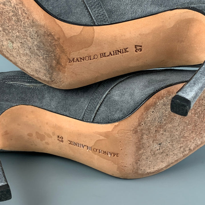 MANOLO BLAHNIK Talla 7 Zapatos Mary Jane de ante gris