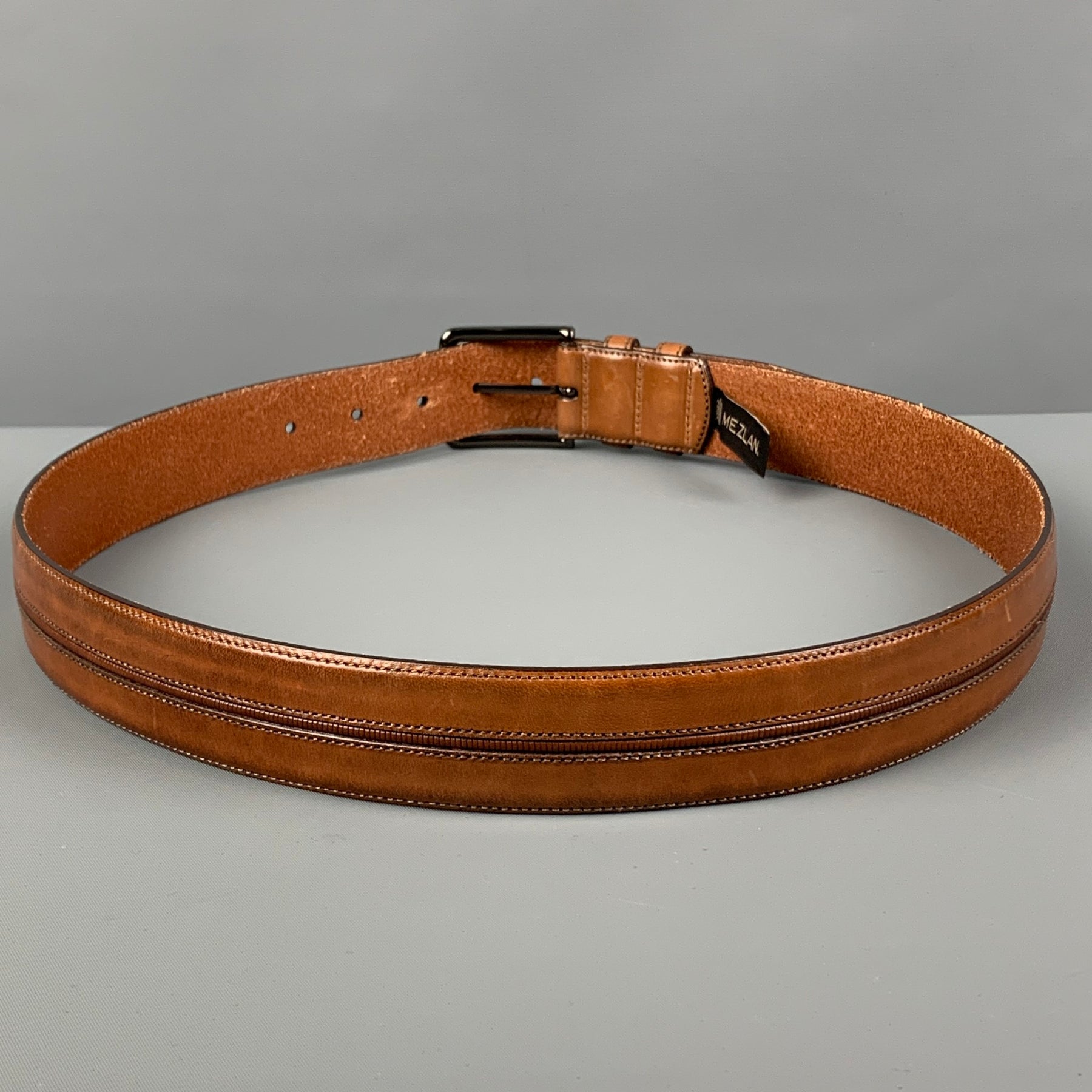 MEZLAN Size 32 Brown Leather Belt – Sui Generis Designer Consignment