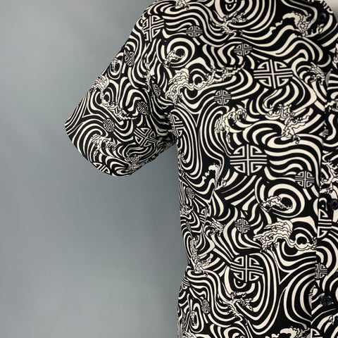SHANGHAI TANG Size M Black White Abstract Silk Camp Short Sleeve Shirt