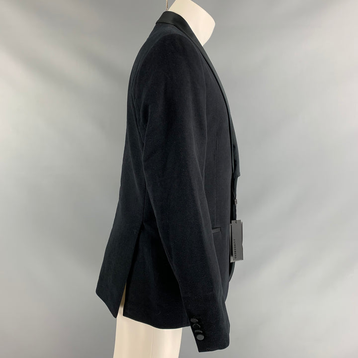 J. LINDEBERG Size 40 Black Solid Cotton Shawl Collar Sport Coat