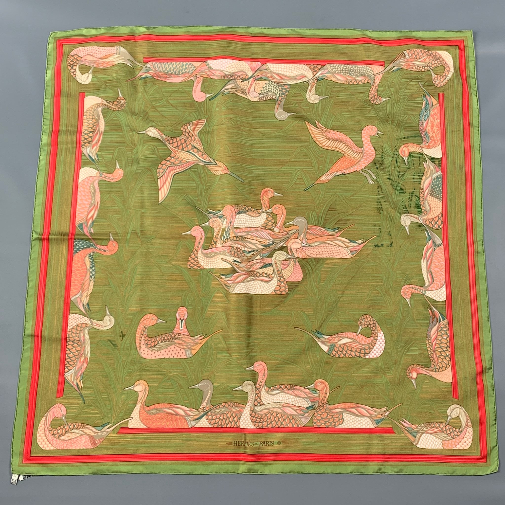 HERMES LA MARE AUX CANARDS Green Pink Print Silk Scarf – Sui