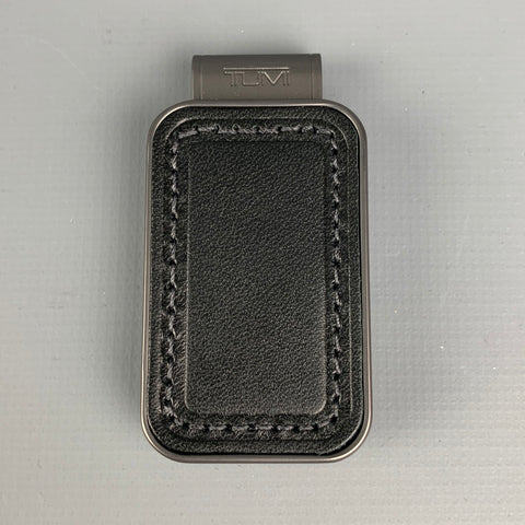 TUMI Size One Size Black Gunmetal Leather Nassau Monogram Patch Money Clip