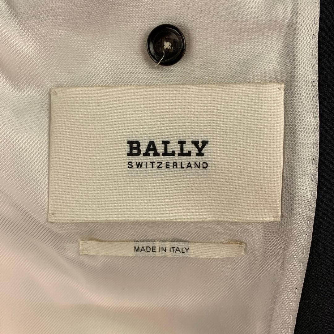 BALLY Size 46 Beige Jacquard Viscose Blend Shawl Collar Sport Coat