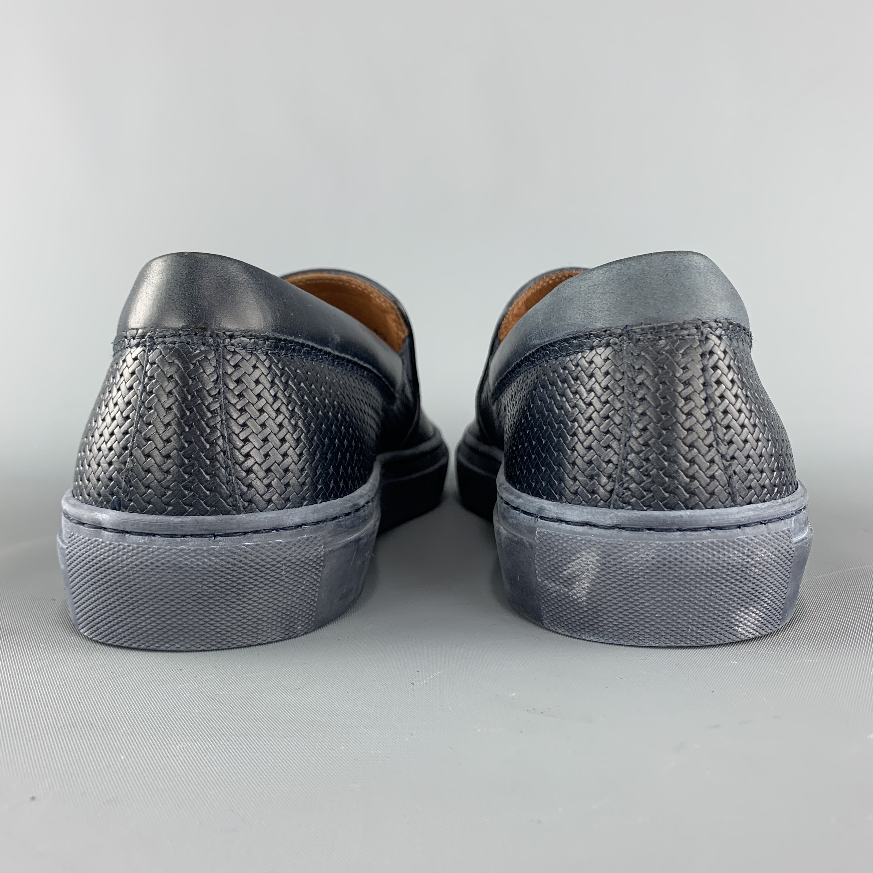 Aquatalia Leather Woven Slip Ons in Navy purchases Size 10