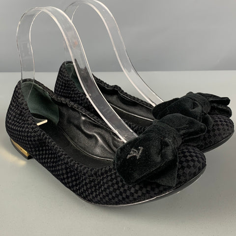 LOUIS VUITTON Talla 7 Bailarinas a cuadros de terciopelo negro