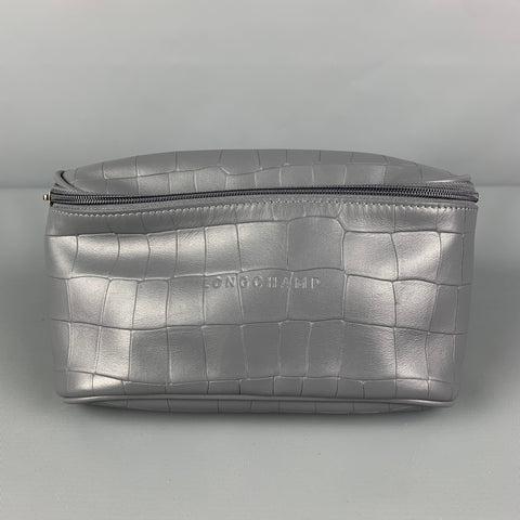 Riñonera LONGCHAMP de piel repujada gris