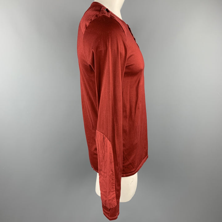 NICE COLLECTIVE Size L Brick Red Cotton Epaulettes Henley