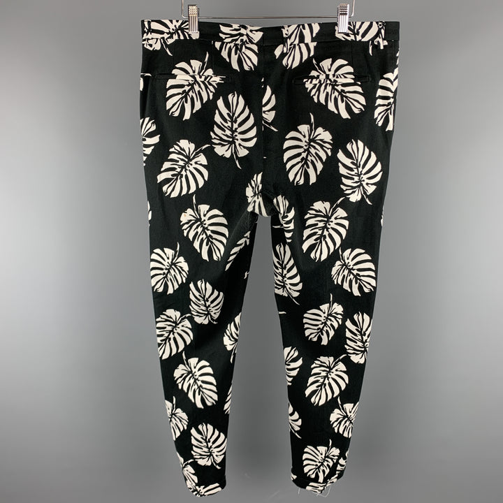 DOLCE & GABBANA Size 36 x 31 Black & White Leaves Cotton Casual Pants
