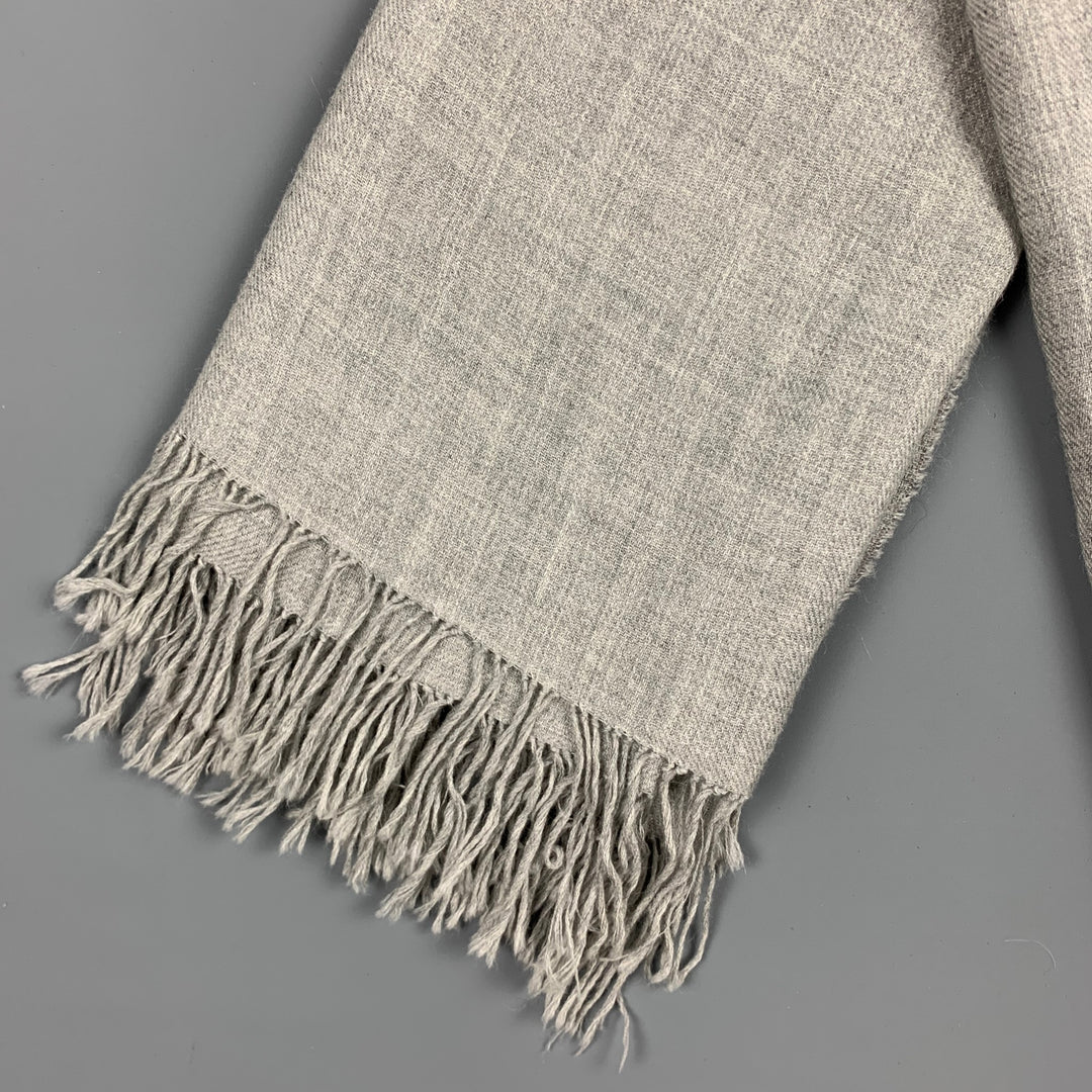 Bufanda extragrande con flecos de alpaca gris KUNA de 79"