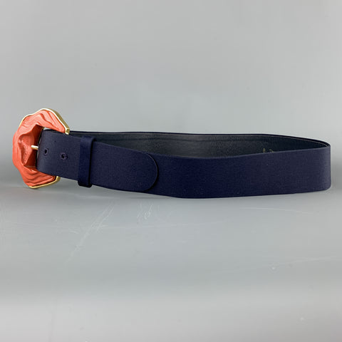 OSCAR DE LA RENTA Size 8 Navy Silk Gold Tone Coral Enamel Buckle Belt