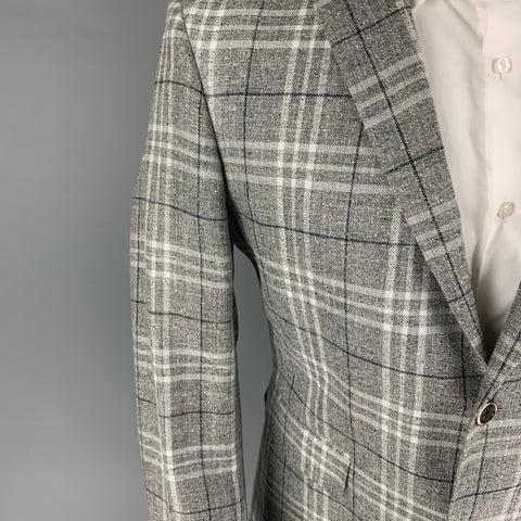 BLACK FLEECE Size 40 Light Grey Plaid Silk Blend Sport Coat