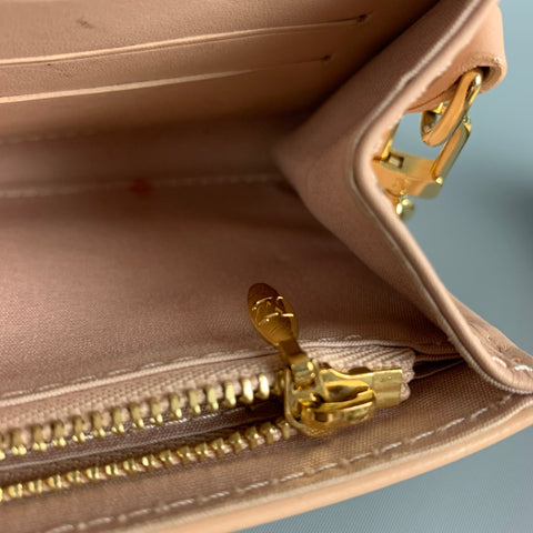 LOUIS VUITTON Vernis Sunset Blvd Beige Embossed Patent Leather Clutch