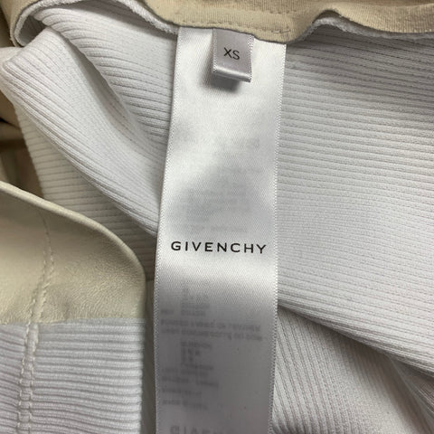 GIVENCHY Taille XS Haut sans manches côtelé à panneau d'agneau en cuir crème