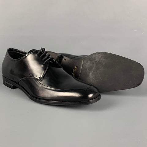 PRADA Size 8 Black Leather Lace Up Shoes