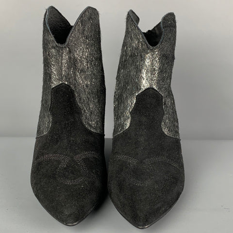 LOLA CRUZ Size 8 Black Silver Suede Cowhide Ankle Boots