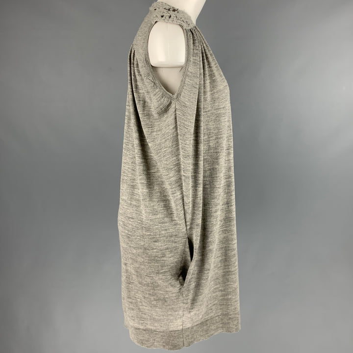 BALMAIN Size 6 Grey Wool Chain V-Neck Dress