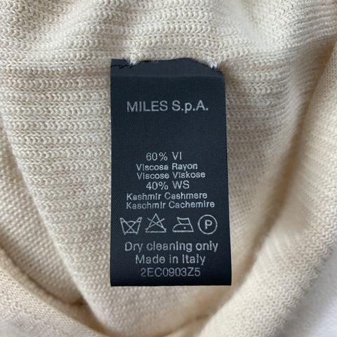 GIORGIO ARMANI Size 8 Cream Rayon Cashmere Tank Top