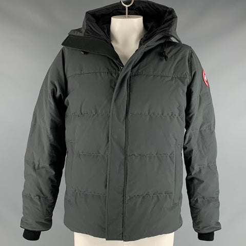 CANADA GOOSE Size XL Grey Quilted Polyester Cotton Hooded Jacket