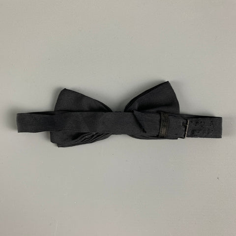 WILKES BASHFORD Black Silk Chiffon Bow Tie