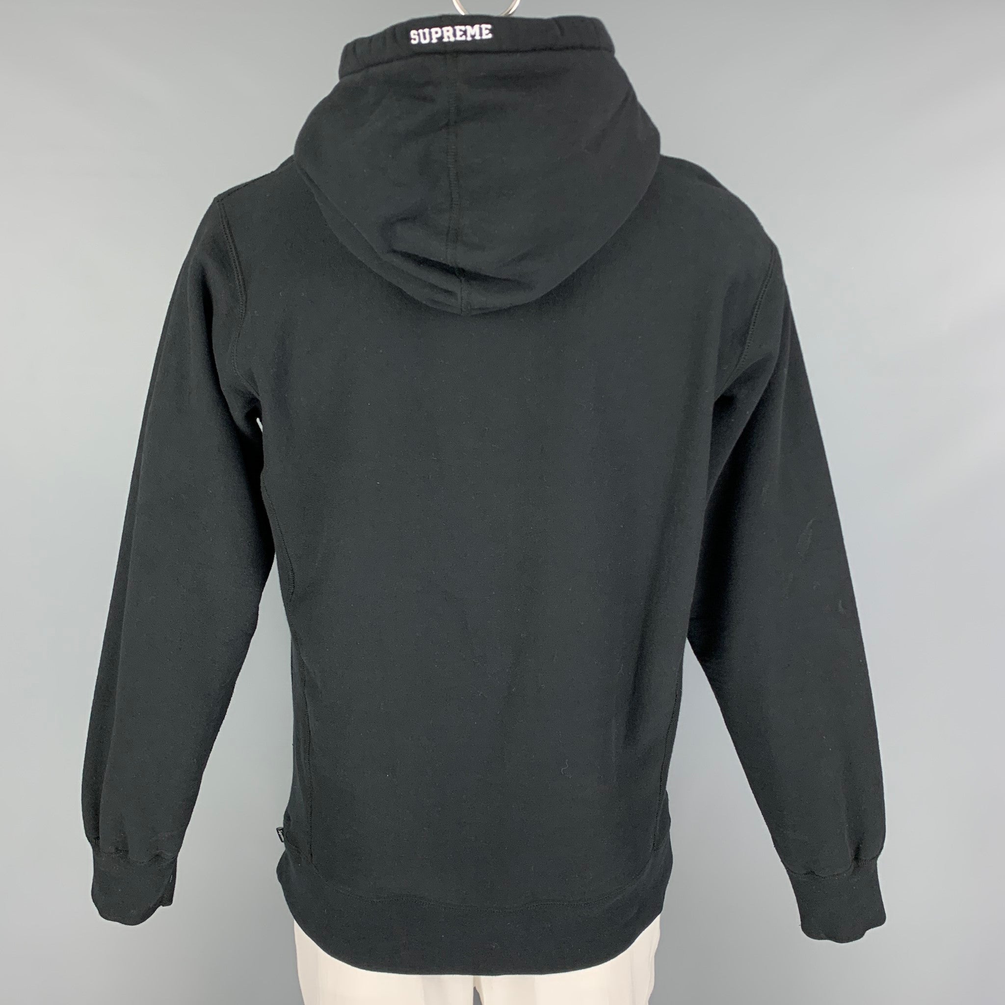 Supreme xxl 2025 hooded sweatshirt black