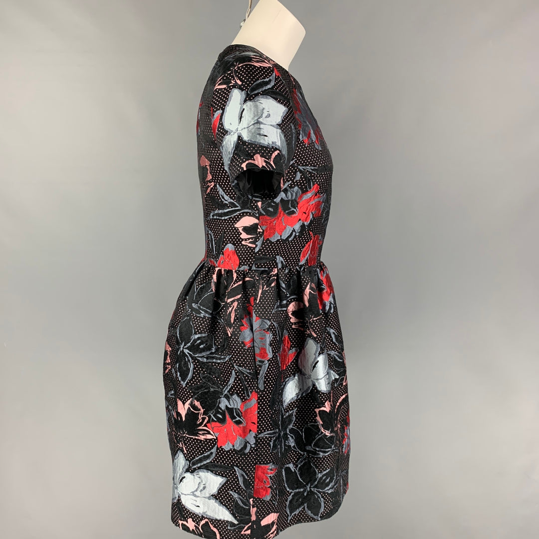 SUNO Size 4 Black Red Grey Floral Short Sleeve Dress