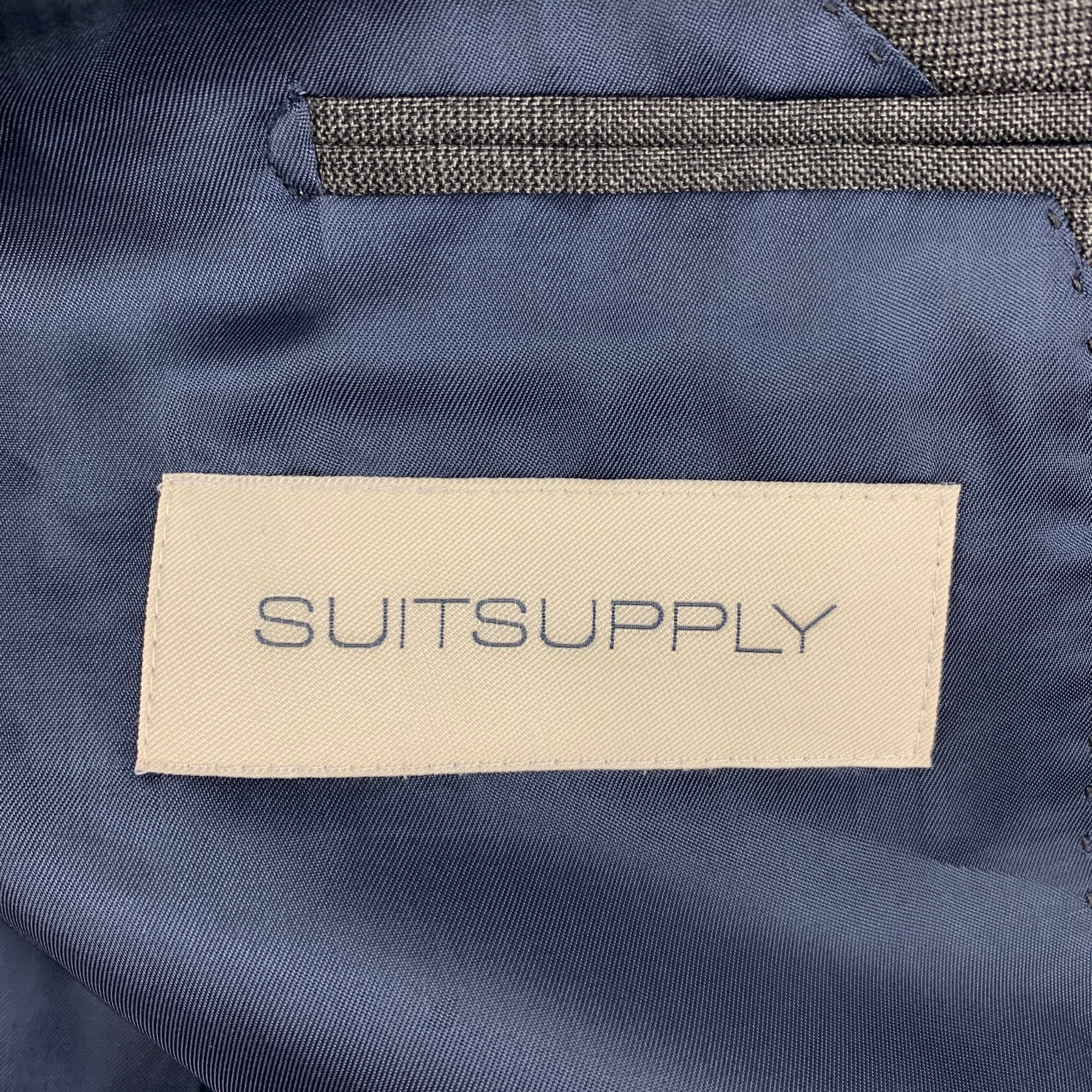Navy Polyester Wool Shoulder Pads Men's Suit — Labels Resale Boutique