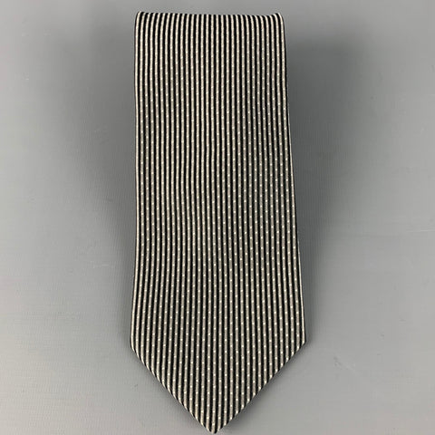 ERMENEGILDO ZEGNA Silver Pattern Silk Tie