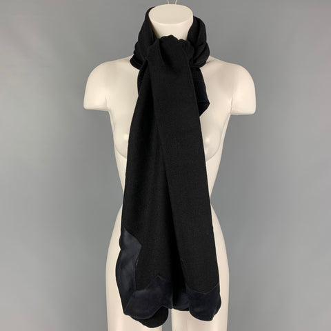 BERGDORF GOODMAN Black Wool Silk Scalloped Hem Scarf