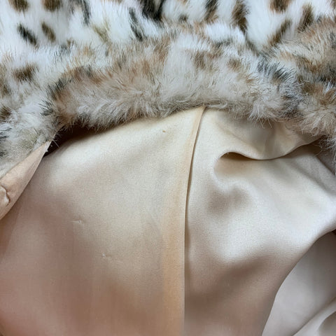 VINTAGE Size One Size White Black Brown Modacrylic Animal Print Collarless Coat