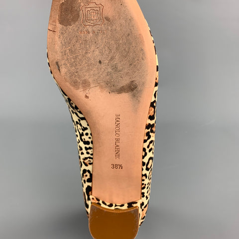 MANOLO BLAHNIK Talla 8.5 Zapatos planos de cuero con estampado animal beige
