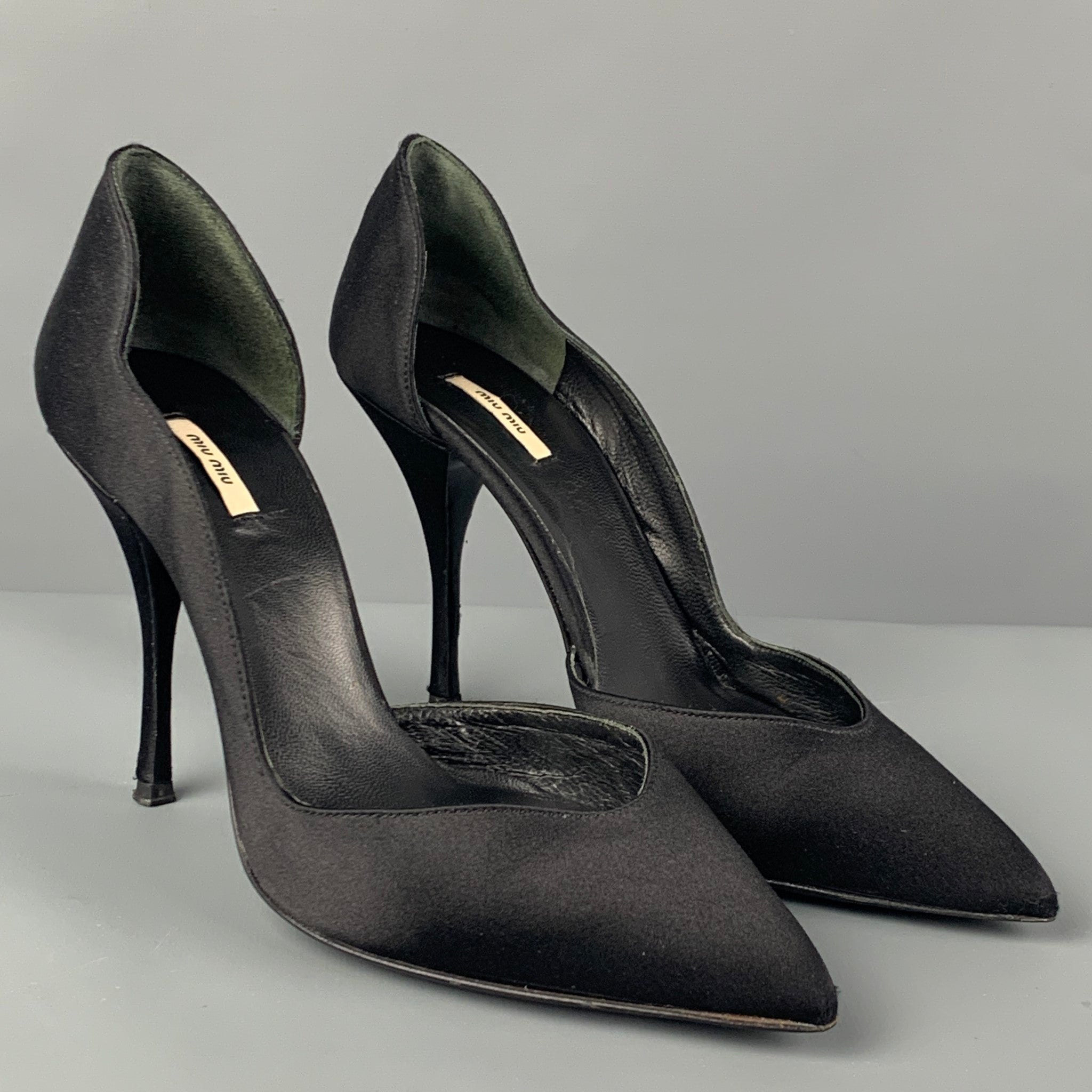 MIU MIU Size 5 Black Satin Solid D'Orsay Pumps – Sui Generis