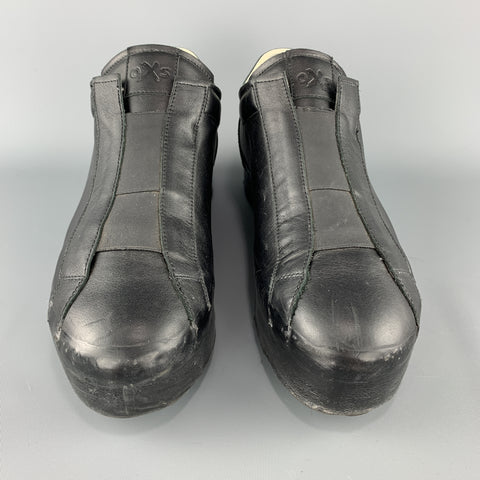 O.X.S. RUBBER SOUL Size 10 Black Leather Slip On Sneakers
