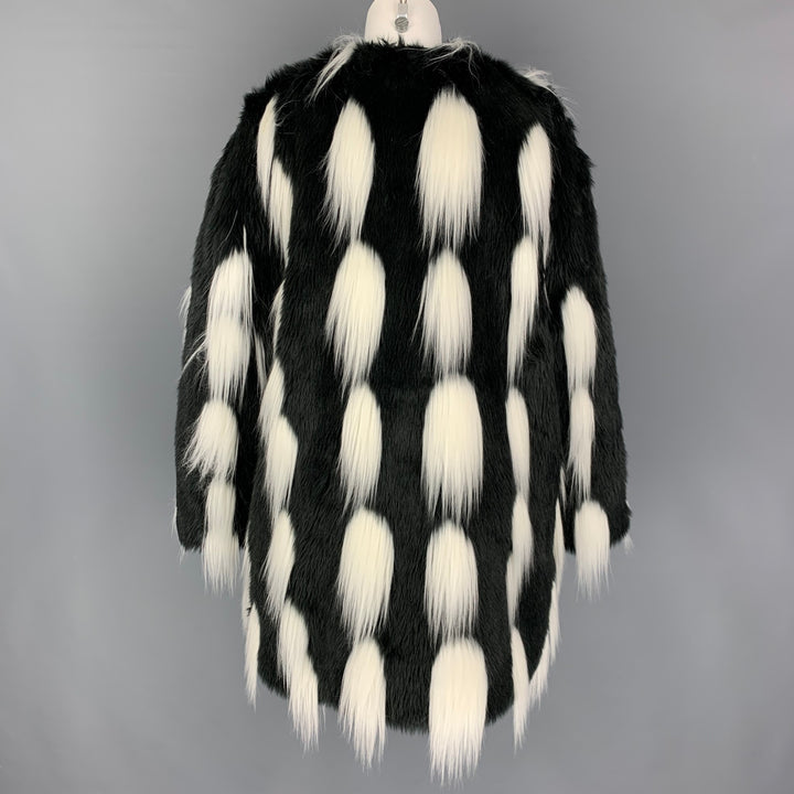 GIVENCHY AW 18 Taille S/M Manteau oversize en fausse fourrure modacrylique noir blanc