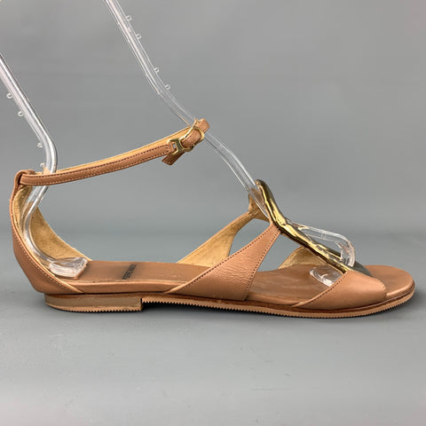 PIERRE HARDY Talla 9 Sandalias con adornos en tono dorado de cuero color canela