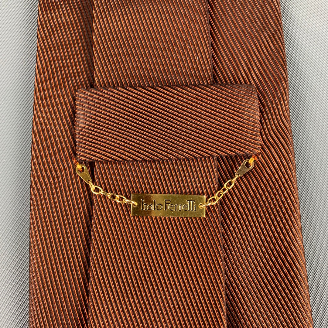 ITALO FERRETTI Cravate en soie texturée marron