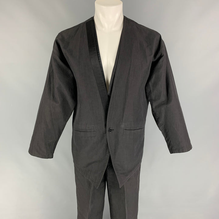 Vintage GIANNI VERSACE Size 38 Black Textured Pleated 3 Piece Suit