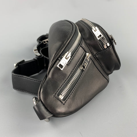 ALEXANDER WANG Sac banane à chaîne en cuir noir Attica
