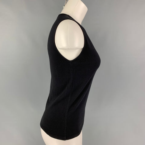 CHANEL 94305 05C Talla 4 Top casual sin mangas de algodón negro