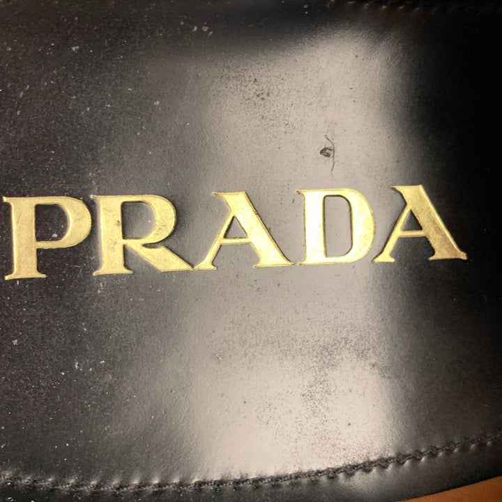 PRADA Taille 11.5 Chaussures à lacets en cuir perforé noir Wingtip