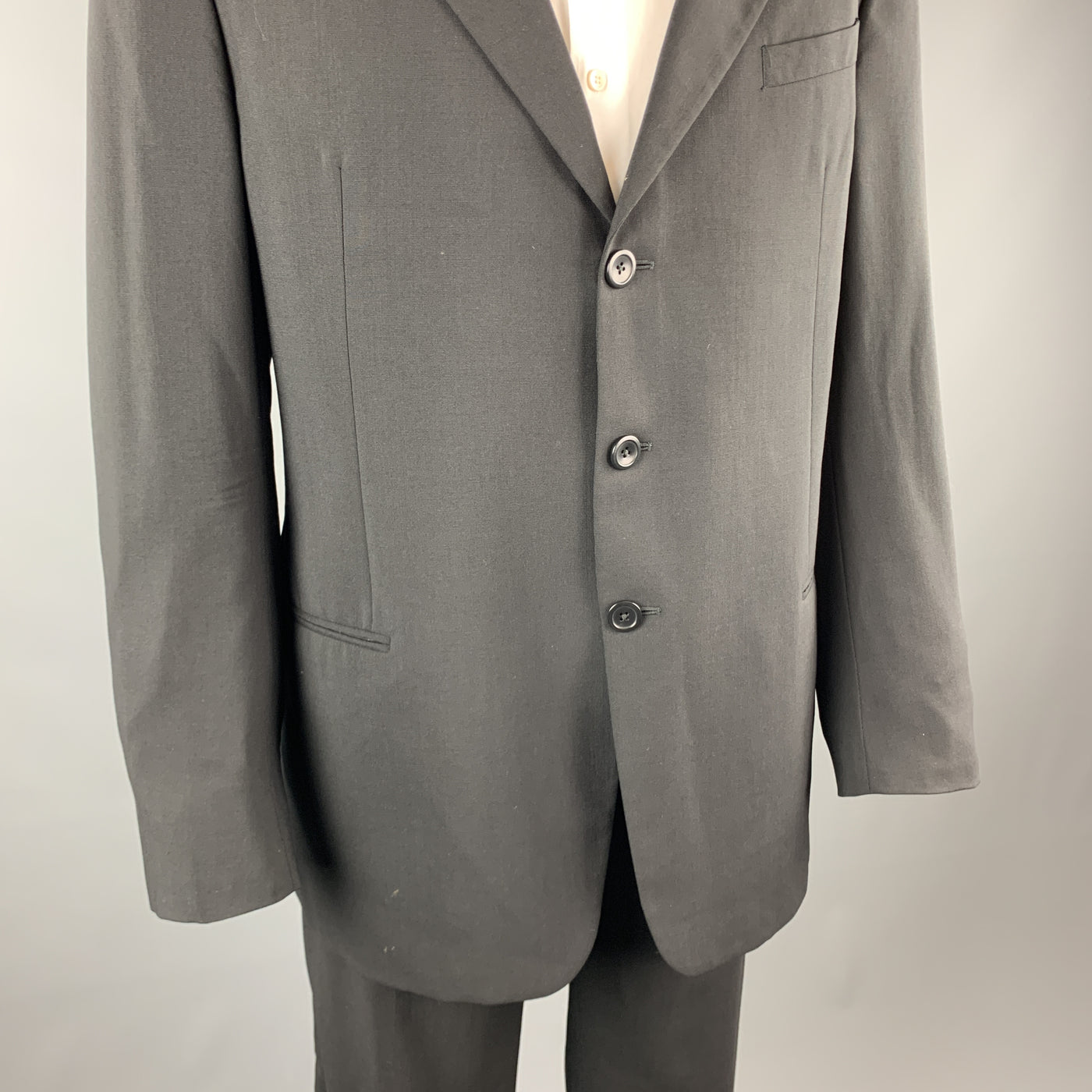 ARMANI COLLEZIONI Black Solid Wool 40 x 34 Suit