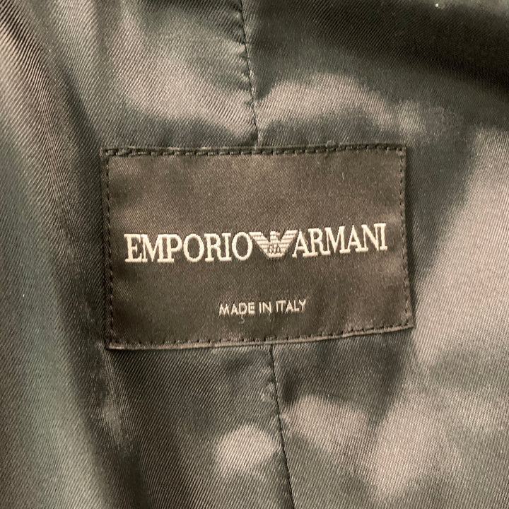 EMPORIO ARMANI Size 48 Navy Waffle Knit Virgin Wool Blend Vest