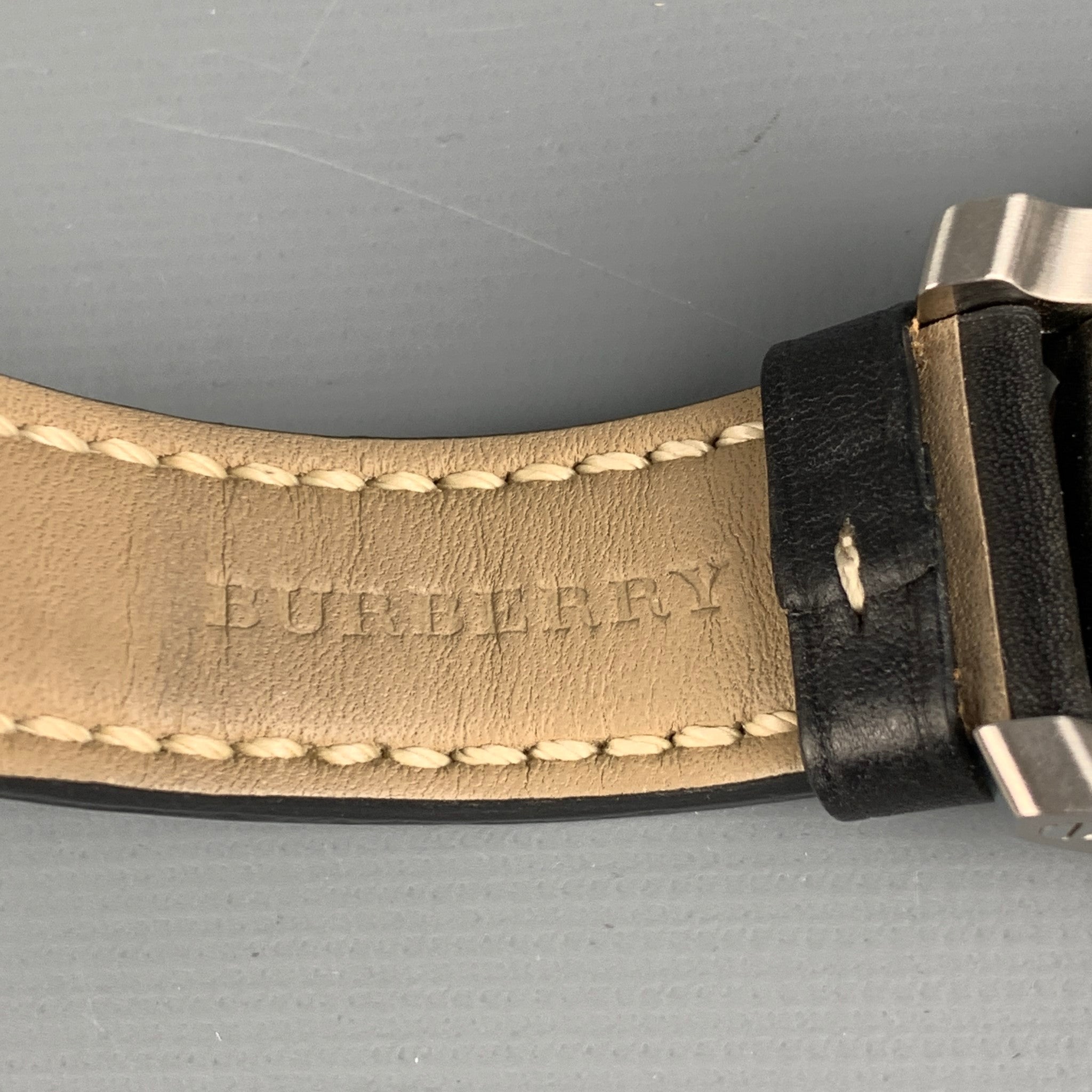 Burberry black leather on sale watch