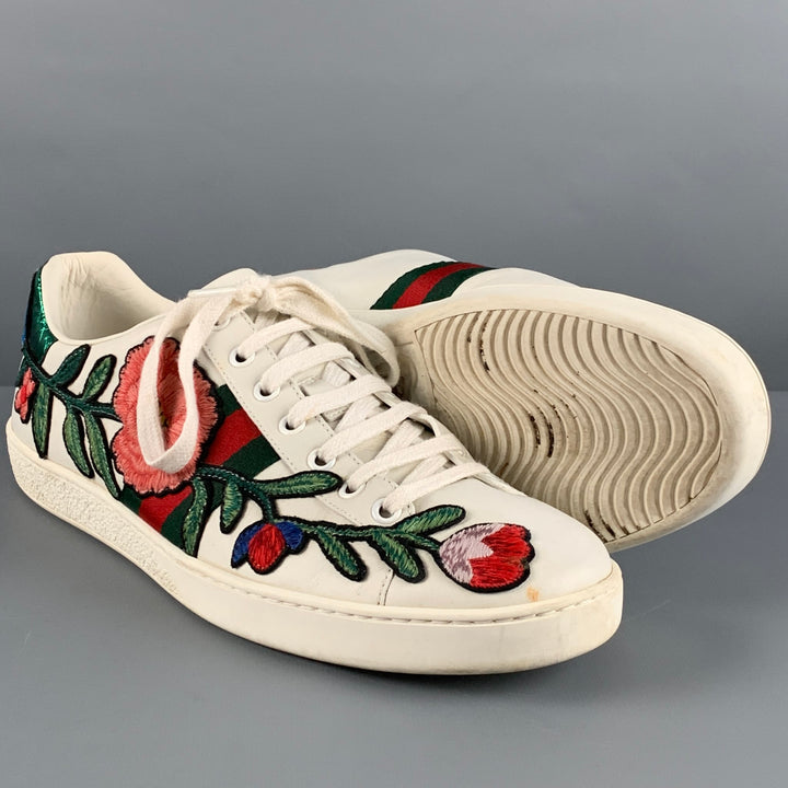 GUCCI Size 10.5 White Multi-Color Leather Embroidered Low Top Sneakers
