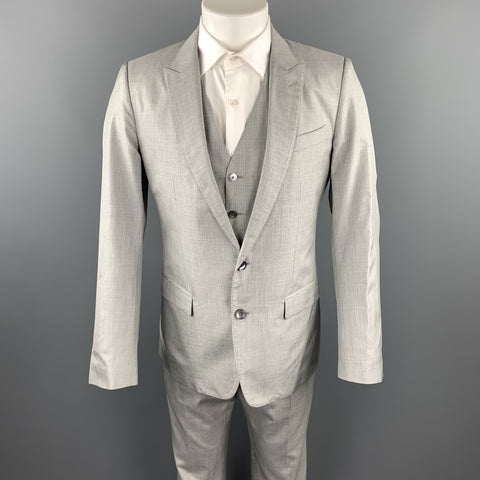 DOLCE & GABBANA Size 38 Regular Light Grey Silk Peak Lapel Suit