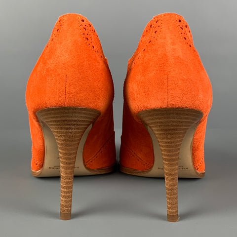 Colección RALPH LAUREN Talla 8.5 Botines con cordones perforados de ante naranja