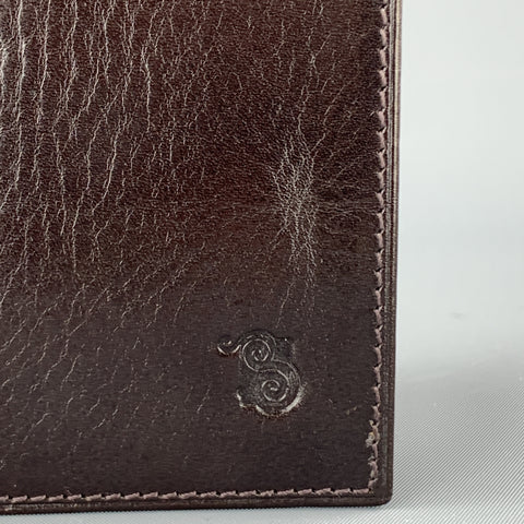SAGEBROWN Housse de passeport en cuir marron vin foncé