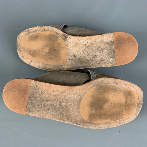 BRUNELLO CUCINELLI Talla 8 Sandalias sin cordones de ante gris salvia